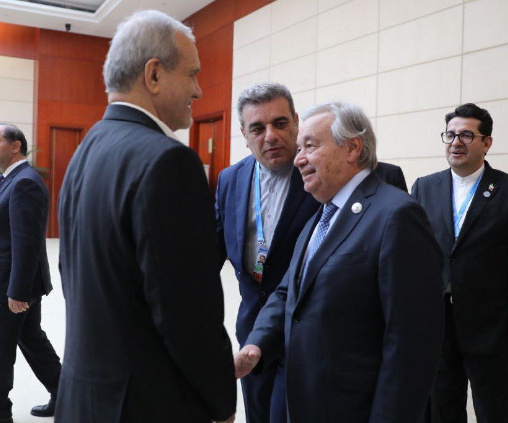 تا دقایقی دیگر پزشکیان با پوتین دیدار می‌کند/ دیدار و گفت‌وگو با گوترش و امامعلی رحمان صورت گرفت