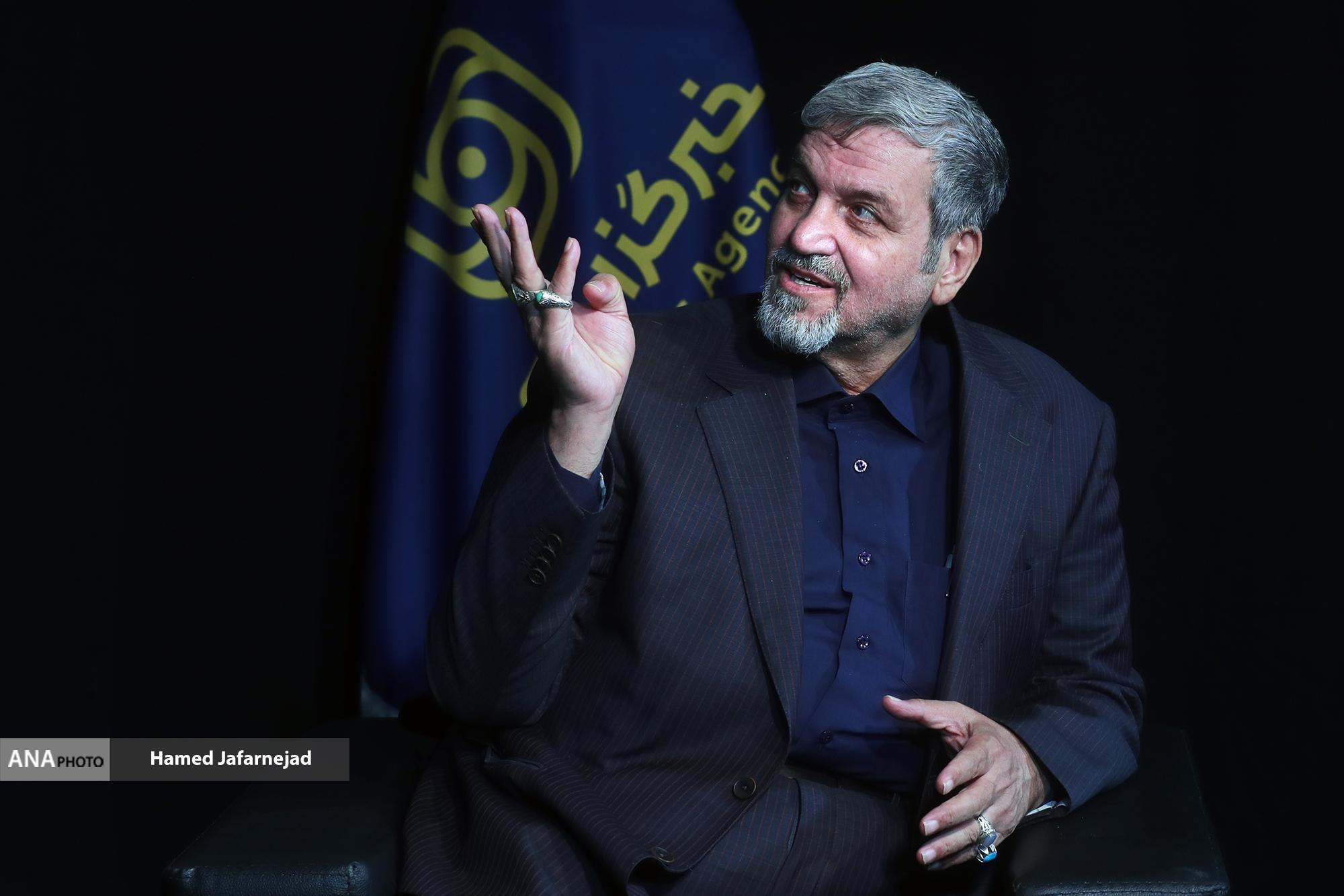 اصلاح‌طلب تندرو یا اصولگرای تندرو؛ هر دو مشکل‌سازند/ ۳۵ بن‌بست در قانون اساسی! 