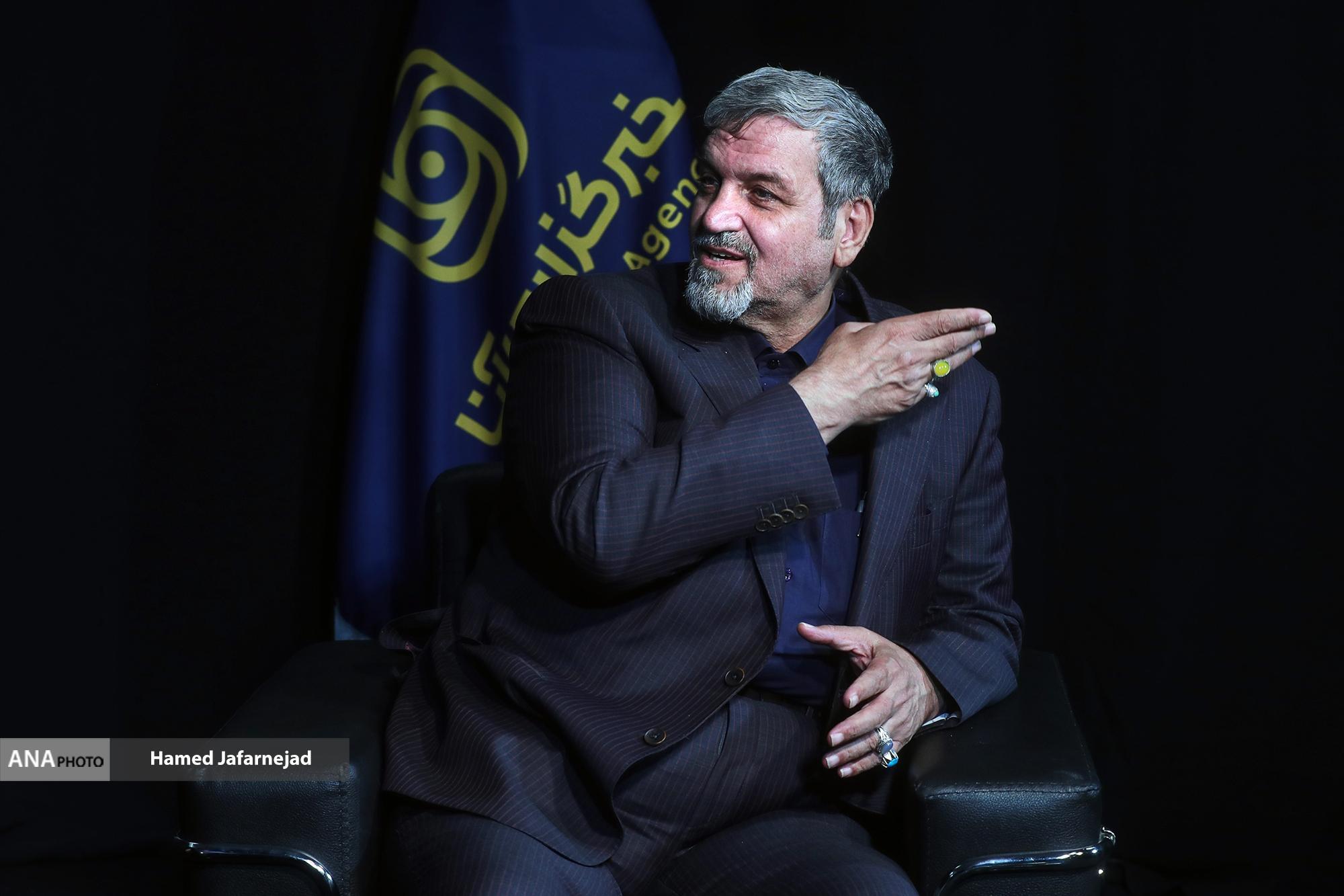 اصلاحطلب تندرو یا اصولگرای تندرو؛ هر دو مشکلسازند/ ۳۵ بنبست در قانون اساسی! اصلاحطلب تندرو یا اصولگرای تندرو؛ هر دو مشکلسازند/ ۳۵ بنبست در قانون اساسی!