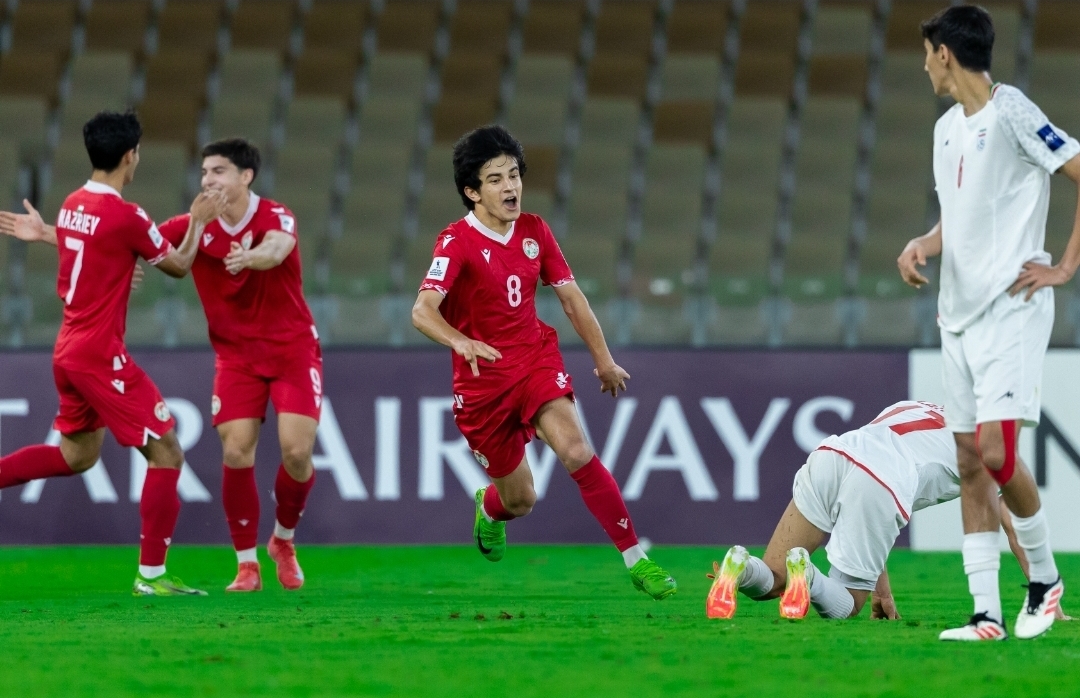 همه چیز درباره فوتبال در تاجیکستان/ خیز بلند فدراسیون به سوی ۵ ستاره شدن همه چیز درباره فوتبال در تاجیکستان/ خیز بلند فدراسیون به سوی ۵ ستاره شدن