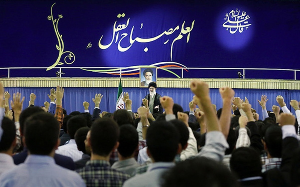 پیمان ۳۴۰۰ نخبه و سرآمد علمی کشور با رهبر معظم انقلاب