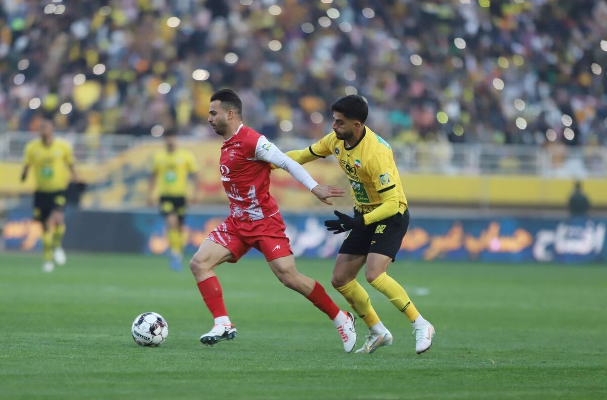 هفته دوم لیگ برتر| دوئل جذاب هاشمیان و نویدکیا در ال کلاسیکوی ایرانی  گلات سپاهان یا طلسم شکنی پرسپولیس؟