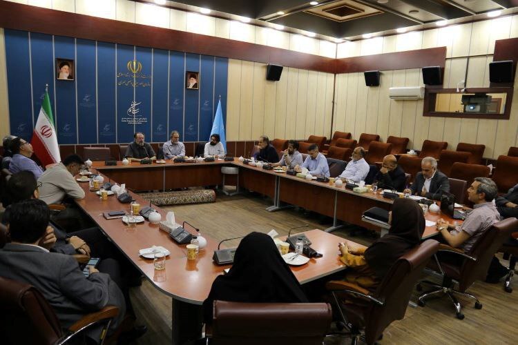 تقدیر از مدیرعامل سابق خانه سینما در سازمان سینمایی/ دهکردی در شرایط بحرانی به کمک سینما آمد تقدیر از مدیرعامل سابق خانه سینما در سازمان سینمایی/ دهکردی در شرایط بحرانی به کمک سینما آمد