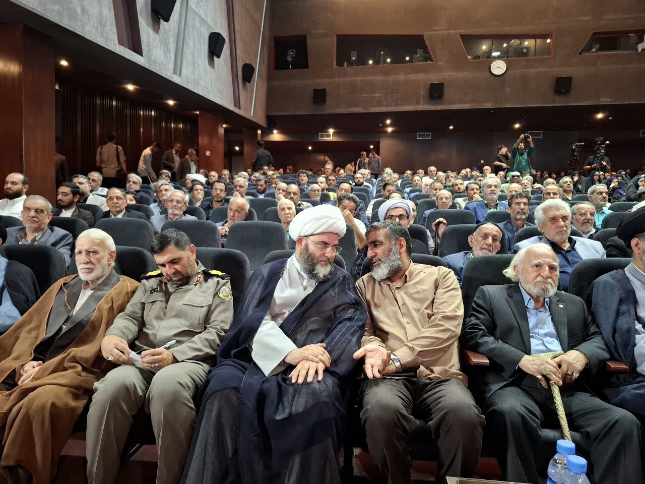 آئین نکوداشت پیرغلامان حسینی «مقام مجنون» آغاز شد