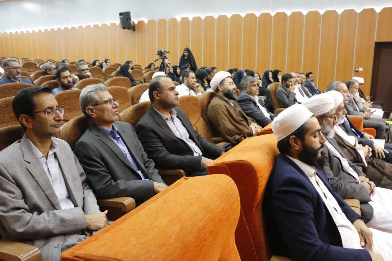 دشمن درصدد تکهتکه کردن پیکره امت اسلام است/ اتحاد اسلام تنها راه مقابله با جنایات رژیم صهیونیستی دشمن درصدد تکهتکه کردن پیکره امت اسلام است/ اتحاد اسلام تنها راه مقابله با جنایات رژیم صهیونیستی