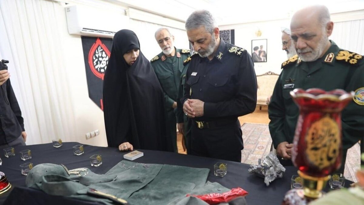 دیدار سرلشکر موسوی با خانواده فرماندهان شهید جنگ ۱۲ روزه