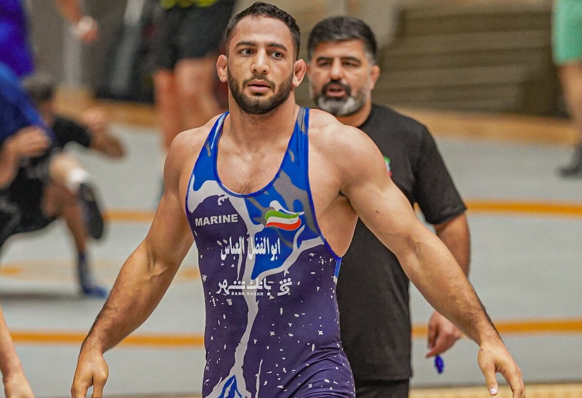 کشتی قهرمانی جهان| صعود آذرپیرا به نیمه‌نهایی؛ جانشین رشید 9 امتیاز از تاج‌الدینوف گرفت!