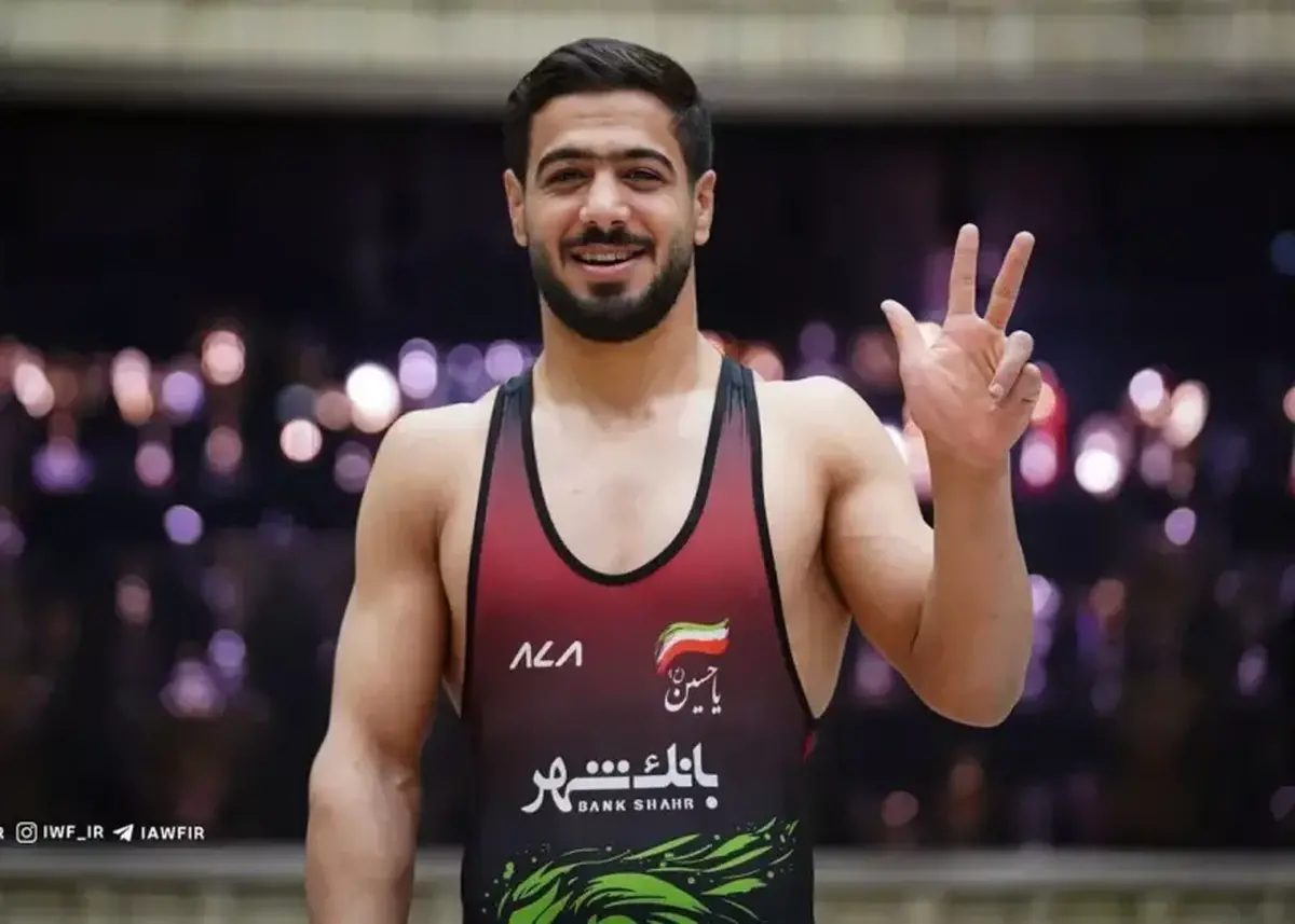 کشتی قهرمانی جهان | فیروزپور با ضربه فنی اولین مدال جهانیاش را گرفت