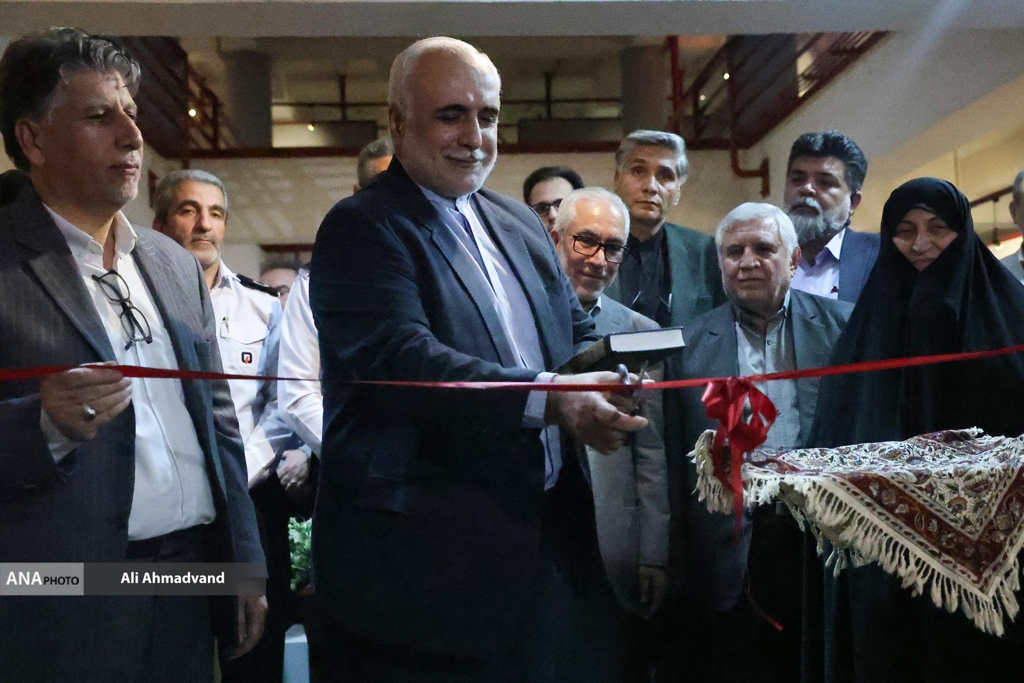 نمایشگاه عکس ۱۲ روزه ایران گشایش یافت؛ روایتی مستند از انتقال تجربیات ملی و بینالمللی نمایشگاه عکس ۱۲ روزه ایران گشایش یافت؛ روایتی مستند از انتقال تجربیات ملی و بینالمللی