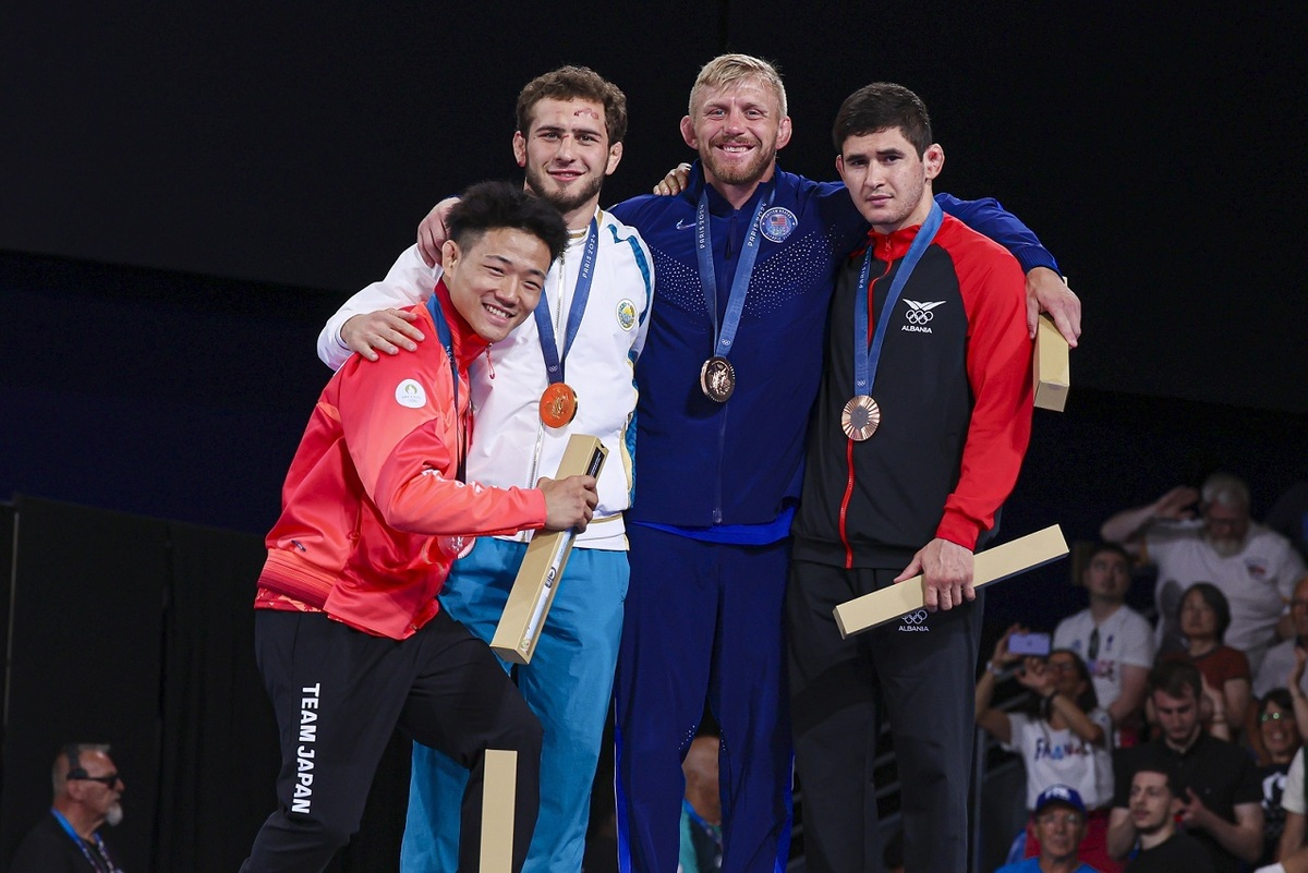 کشتی قهرمانی جهان| سکوی صددرصد آسیایی و نحسی سکوهای ۲۰۲۵ برای این کشتی‌گیر