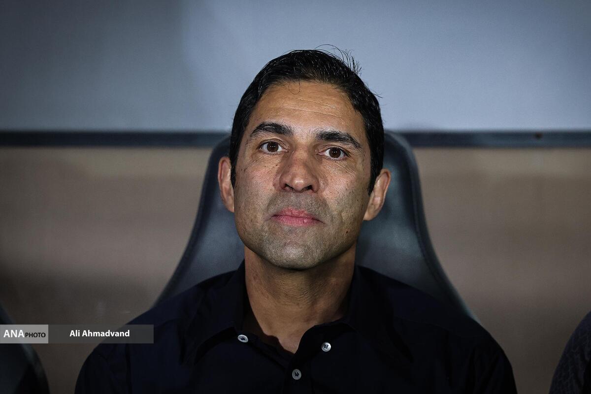 برزگر: توقع ما از هاشمیان ارائه بازی هجومی است  کنار علیپور یک مهاجم مکمل باید باشد