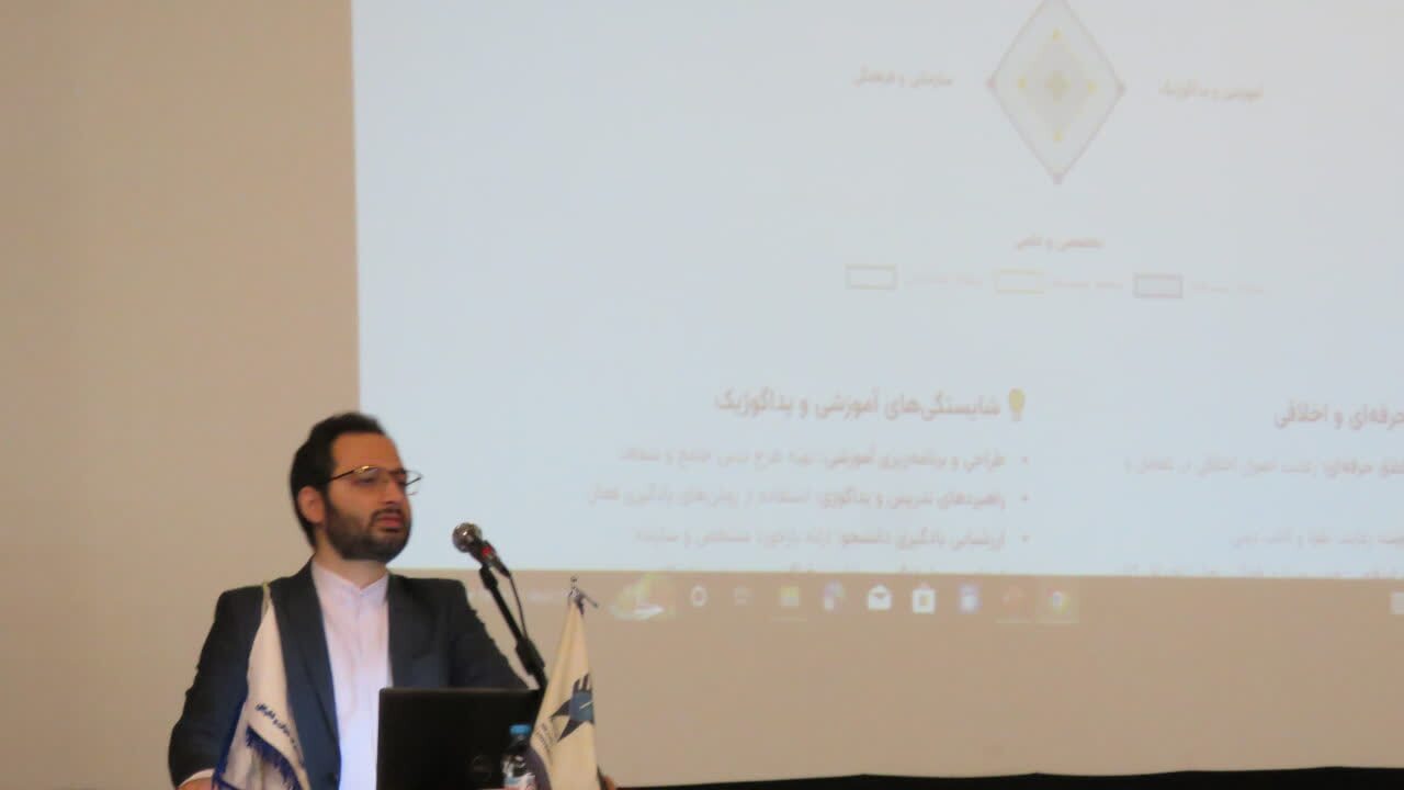 شهید طهرانچی خستگیناپذیر، پرتلاش و مجاهد فی سبیلالله بود شهید طهرانچی خستگیناپذیر، پرتلاش و مجاهد فی سبیلالله بود