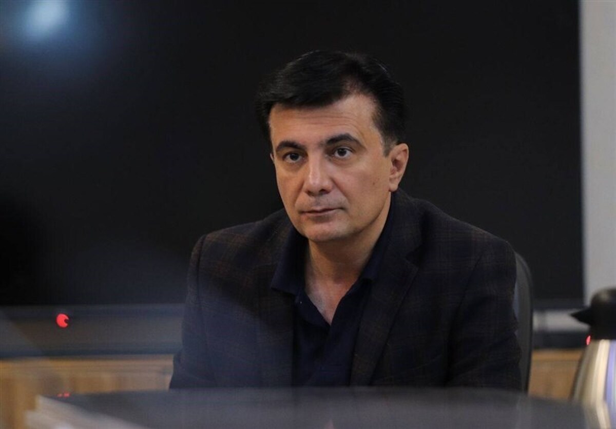 رفعتی: آب آلوده چمن تختی را خراب کرده  بازی استقلال ـ پیکان در شهر قدس برگزار می‌شود+فیلم