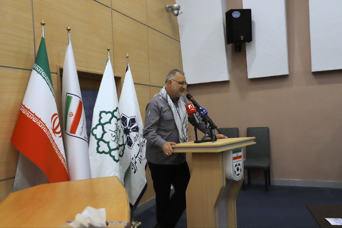 زاکانی: هر کمکی بتوانیم به استقلال و پرسپولیس می‌کنیم  اساس کار برای ساخت ورزشگاه‌ها رو به پیشرفت است+فیلم