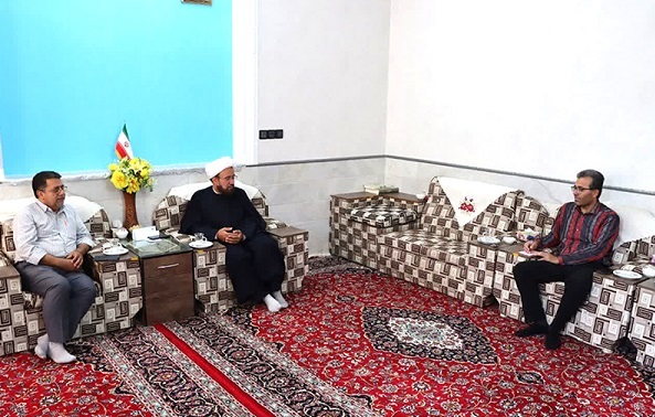 دانشگاه آزاد اشکذر آستین بالا زد؛ از برپایی کارگاه‌های انرژی خورشیدی تا تصویب رشته‌های انرژی