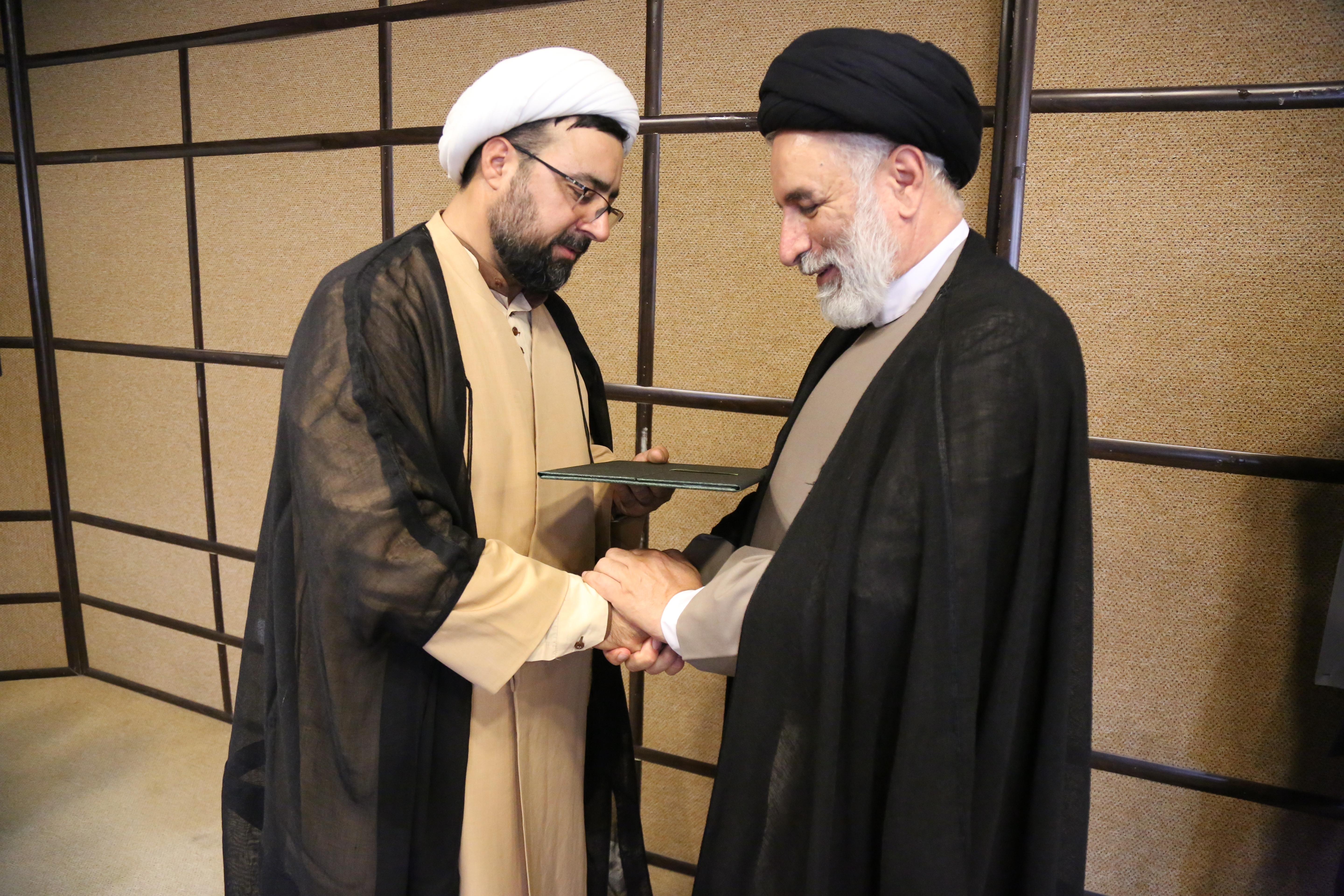 دنیا باید صبور باشد تا شخصیتی همچون شهید طهرانچی پا به عرصه بگذارد دنیا باید صبور باشد تا شخصیتی همچون شهید طهرانچی پا به عرصه بگذارد