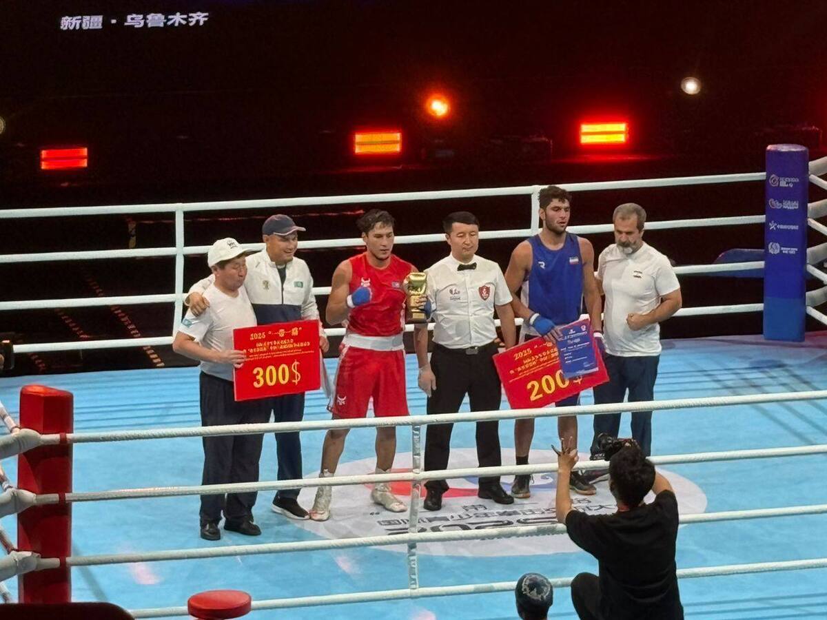 تورنمت جاده ابریشم| بوکسورهای نوجوان قهرمان نشدند  ۲ نقره و ۲ برنز حاصل تلاش ملی‌پوشان