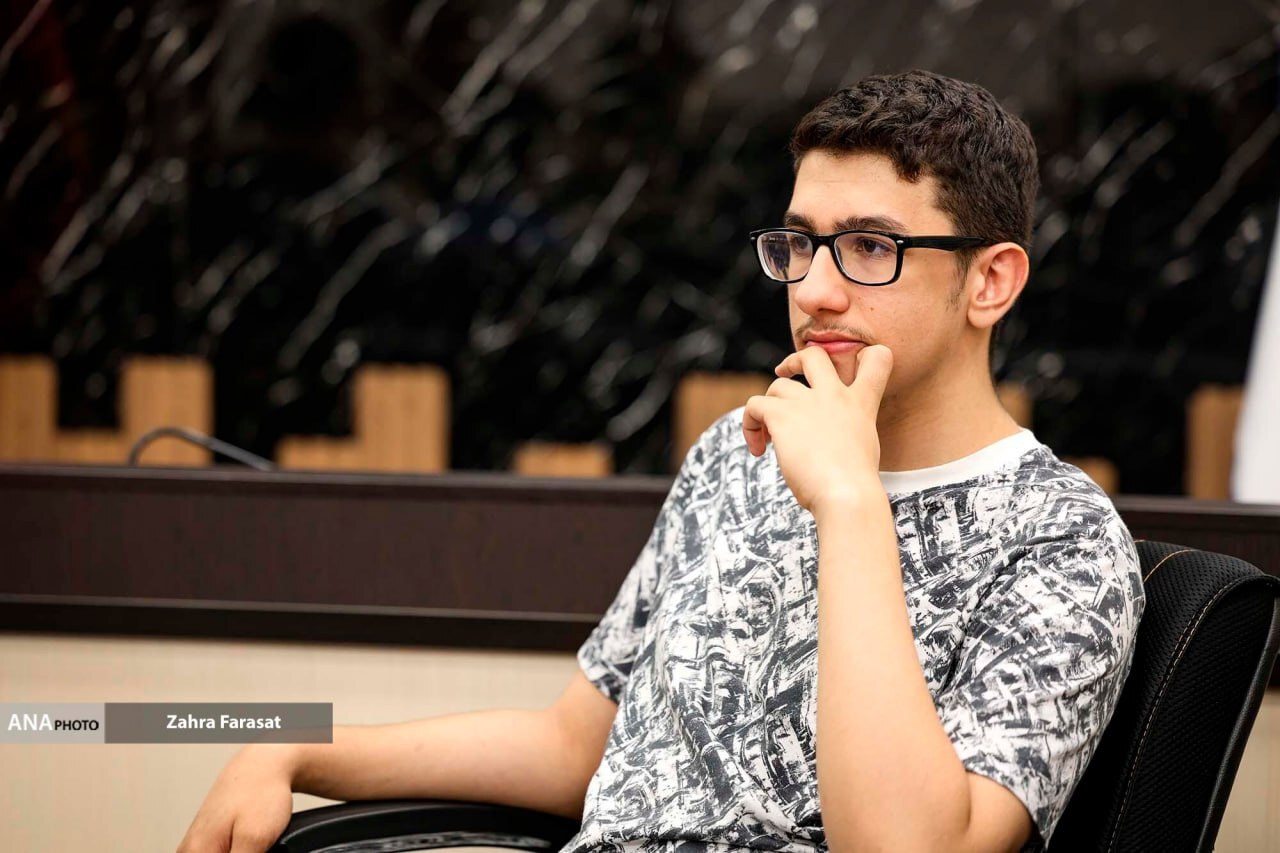 تحصیل در جهان، خدمت در ایران! + فیلم و عکس تحصیل در جهان، خدمت در ایران! + فیلم و عکس