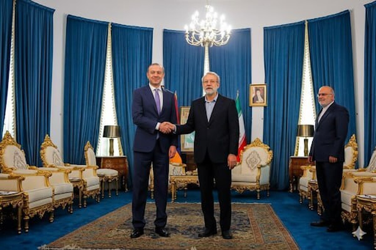 دیدار دبیر شورای امنیت ارمنستان با لاریجانی