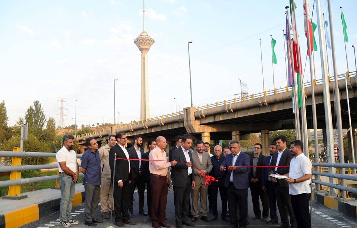 دوربرگردان غیرهم‌سطح شمال به شمال بزرگراه چمران به بهره‌برداری رسید