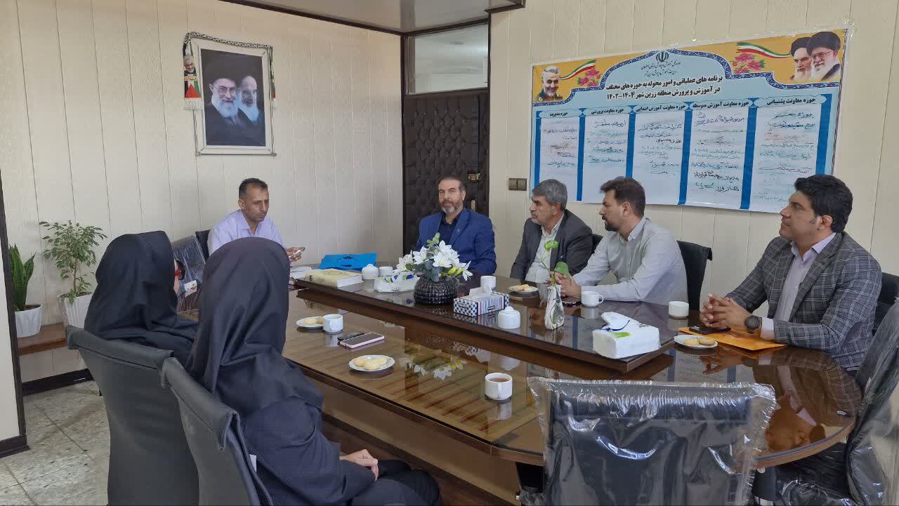 از تربیت بدنی تا آشپزی؛ آموزش و پرورش زرین‌شهر و دانشگاه آزاد لنجان پیشگام در مهارت‌های پول‌ساز