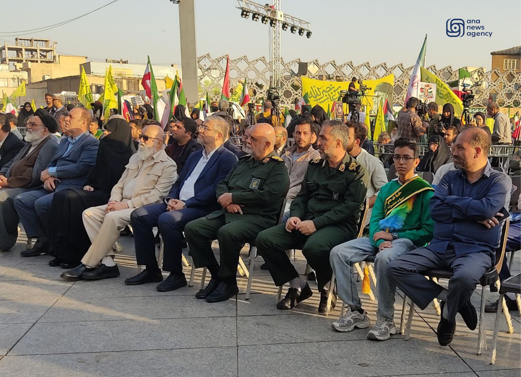 مراسم بزرگداشت شهدای مقاومت آغاز شد/ نسل امید دوباره آمد