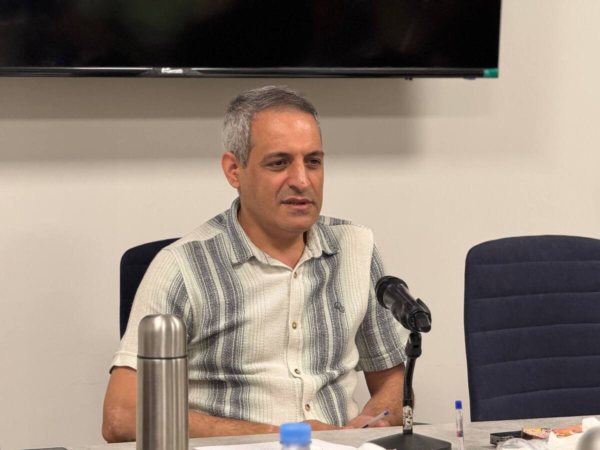 از همکاری با مهران مدیری تا نگارش فیلمنامه «هزارپا»  طنز بدون موقعیت، با بهترین دیالوگ هم نمی‌خنداند