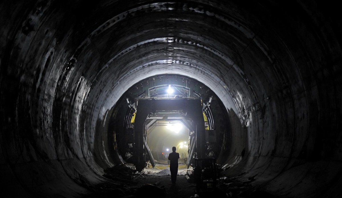 احداث پایانه در قسمت انتهایی توسعه بخش شرقی خط ۴ مترو