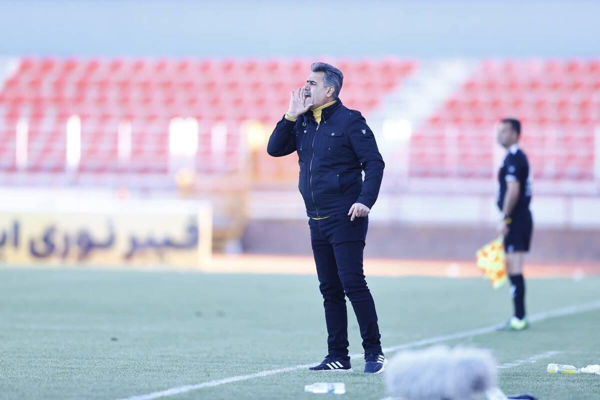 پورموسوی سرمربی صنعت نفت شد