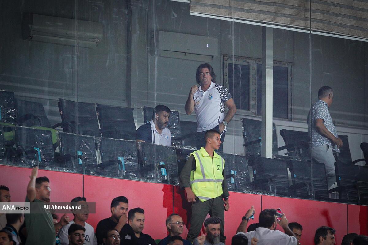 حاتمی: چرا ساپینتو بابت نتایج ضعیف استقلال عذرخواهی نکرده است؟ اتفاقی برای رضاییان بیفتد طاهری پاسخگو خواهد بود