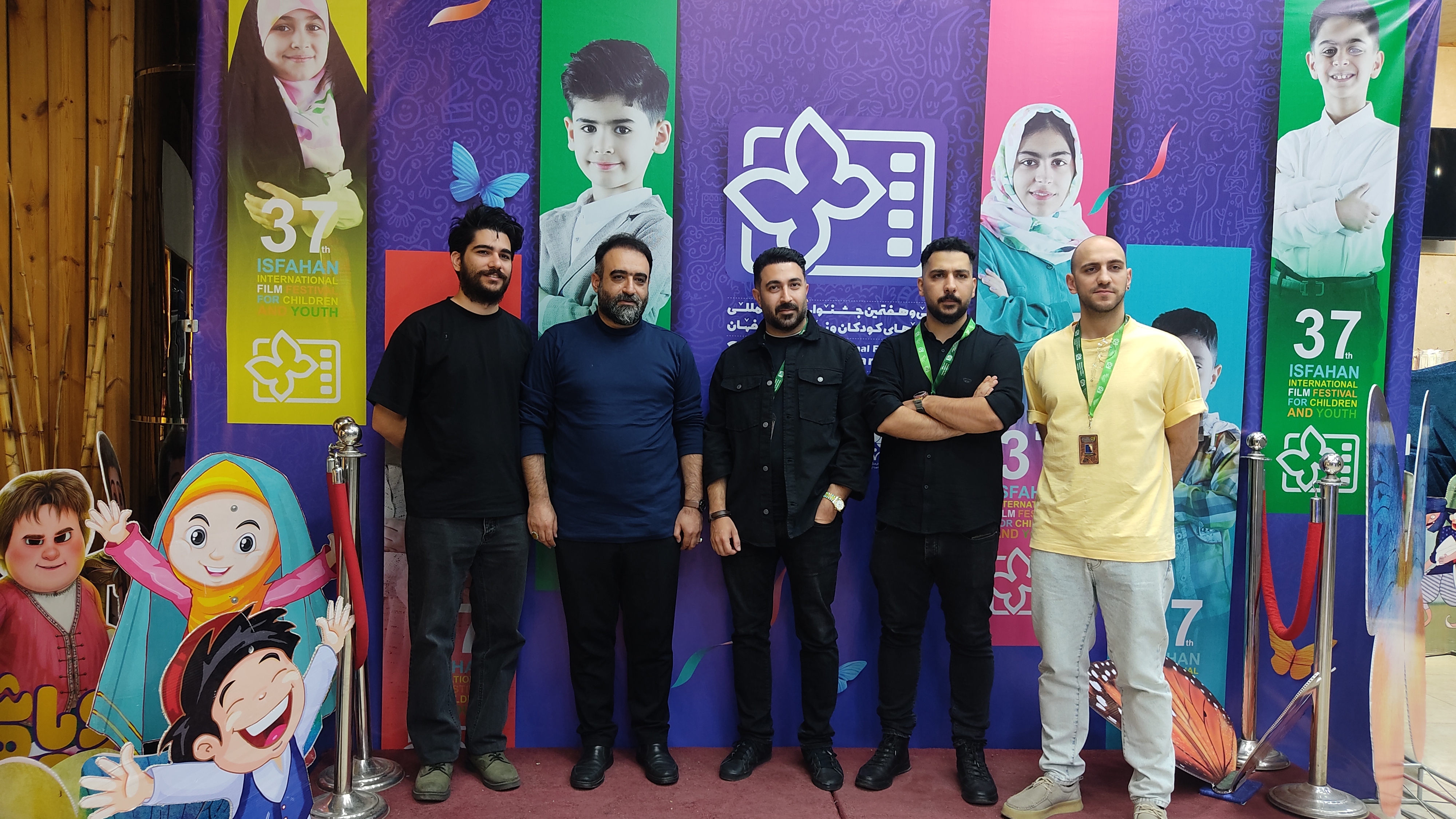 پرواز پرامید پروانههای زرین به سمت گیشه/جشنوارهای که فیلمساز را با مخاطب پیوند می دهد/// پرواز پرامید پروانههای زرین به سمت گیشه/جشنوارهای که فیلمساز را با مخاطب پیوند می دهد///