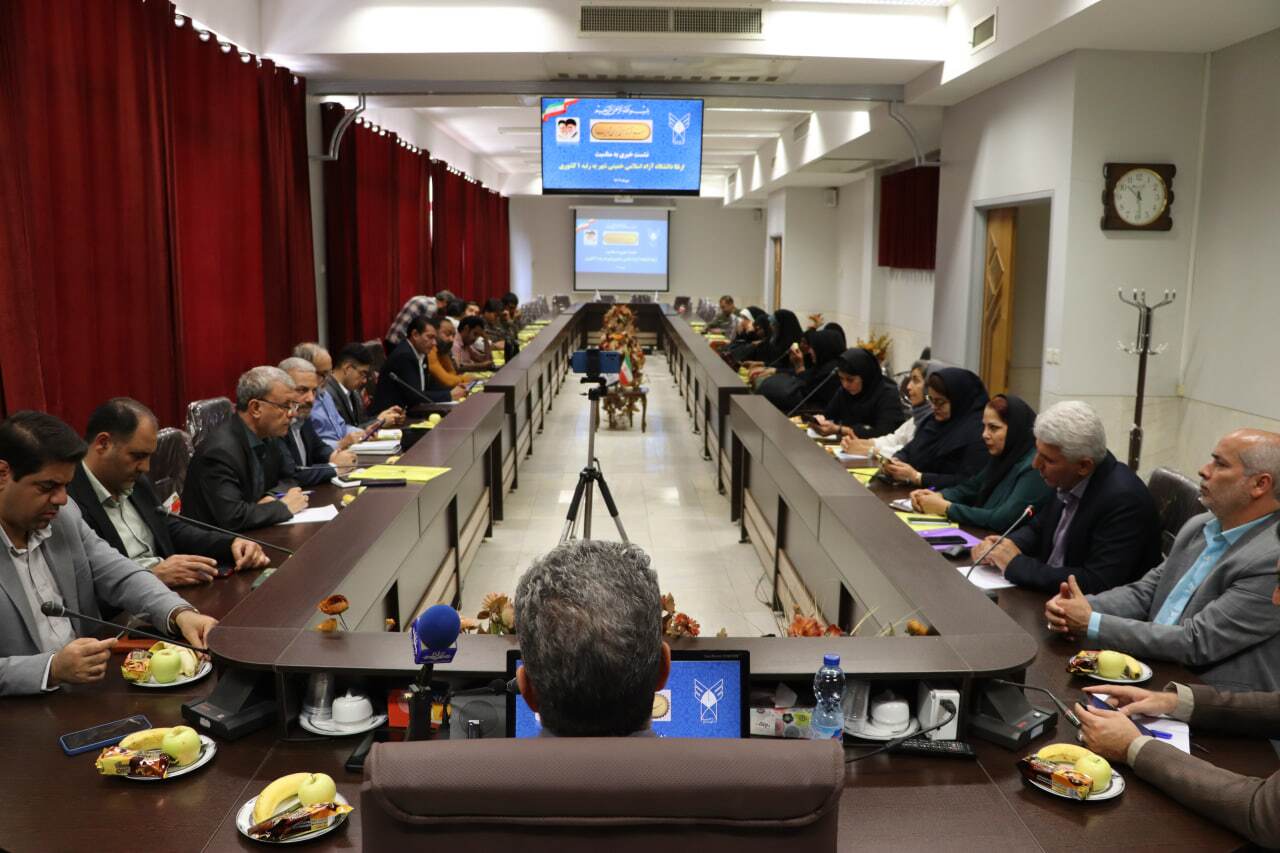 رشد ۳۰ درصدی درآمدهای غیرشهریهای دانشگاه آزاد خمینیشهر؛ استقرار ۳۵ شرکت فناور و دانشبنیان در مرکز رشد رشد ۳۰ درصدی درآمدهای غیرشهریهای دانشگاه آزاد خمینیشهر؛ استقرار ۳۵ شرکت فناور و دانشبنیان در مرکز رشد