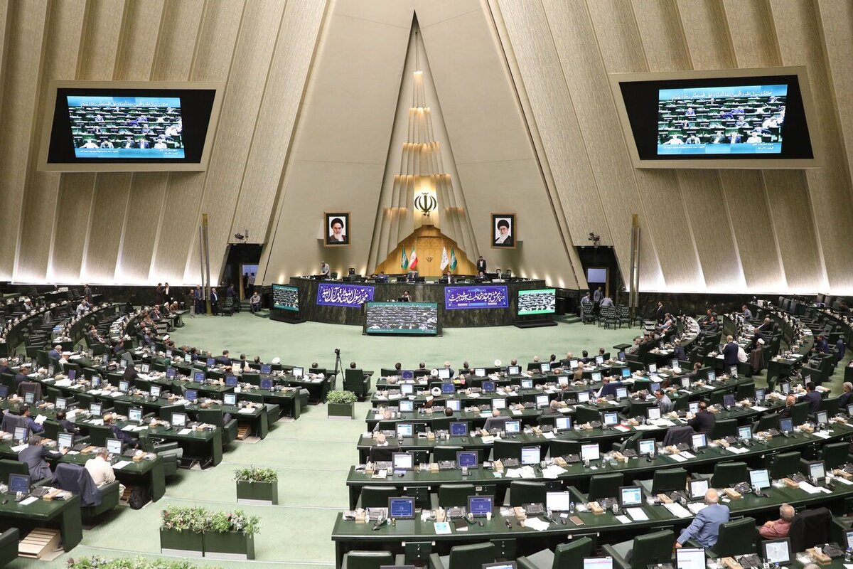 تصویب ۲ فوریت استفساریه رفع ابهامات انتخابات تناسبی شورا‌ها