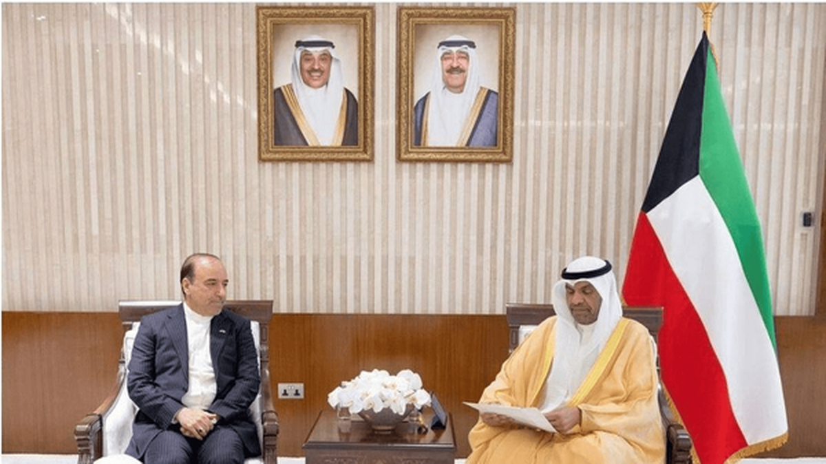 ابلاغ پیام عراقچی به همتای کویتی