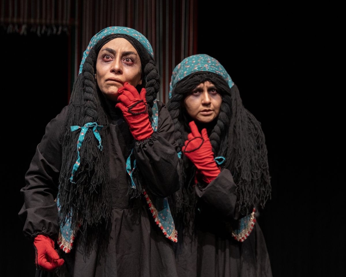 پویان عطایی با «دیوارخوانی» به جشنواره تئاتر آیینی بازگشت   اقتباسی از ضحاک ماردوش و اسطوره‌های ایرانی در «دیوارخوانی»