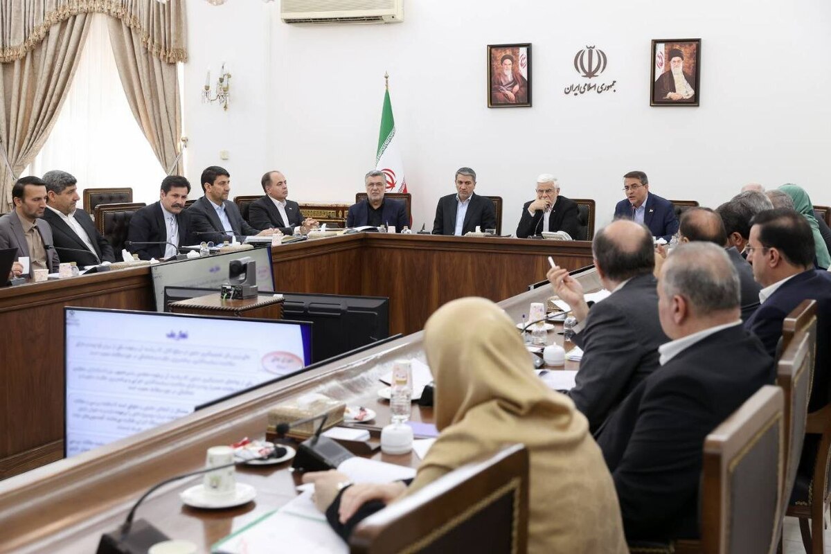 عارف: باید مطالبات به حق عشایر و روستاییان را برآورده کنیم هیچ تصمیمی برای انحلال سازمان امور عشایر گرفته نشده است