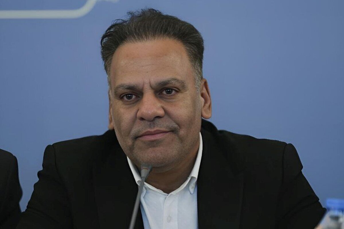 به برگزاری دیدار خیبر در ورزشگاه شهید نصیری زیاد امیدوار نیستم  مردم یزد لایق یک ورزشگاه جدید و مدرن هستند