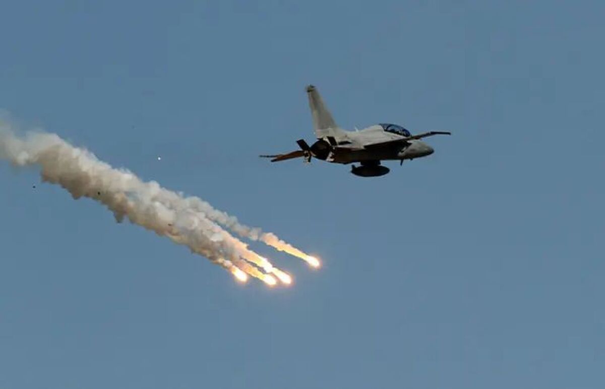 بمباران بازار غیرنظامی در پکتیکا؛ وزارت دفاع طالبان: مسؤولیت پیامد‌ها با پاکستان است