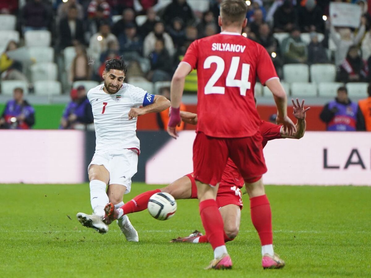 چراغپور: بازی با روسیه شسته و رفته بود  کادر فنی با جهانبخش جداگانه کار کند