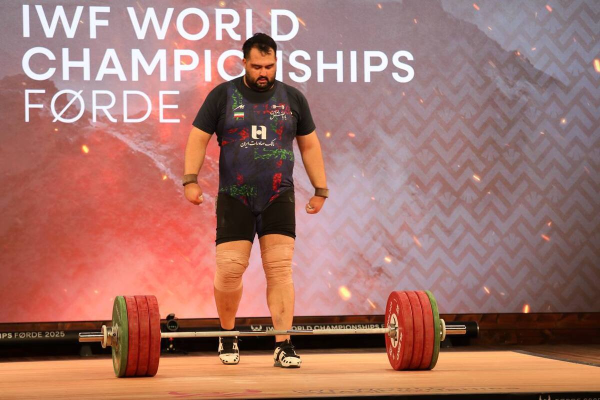 وزنه‌برداری قهرمانی جهان| شریفی انصراف داد  تک برنز داوودی در یک‌ضرب