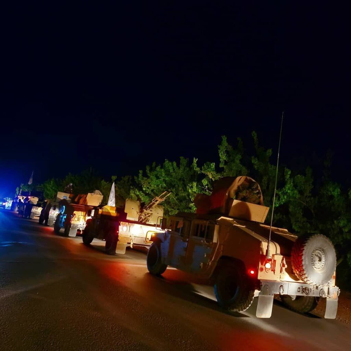پاسخ تلافی‌جویانه طالبان؛ حملات گسترده به پایگاه‌های ارتش پاکستان و مواضع داعش در دو سوی مرز