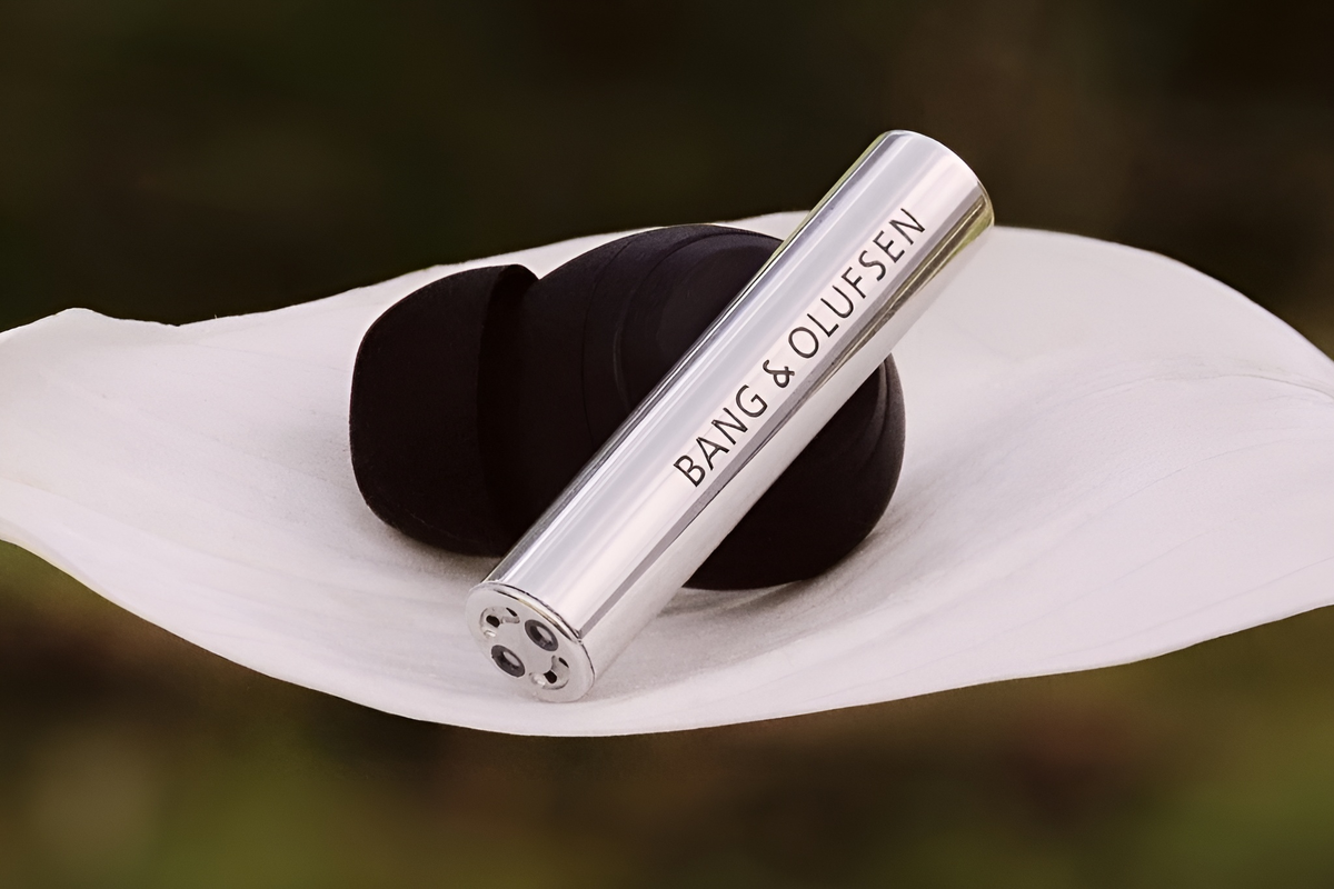 «بنگ اند اولافسن» از ایربادی گران‌تر از آیفون پرده برداشت