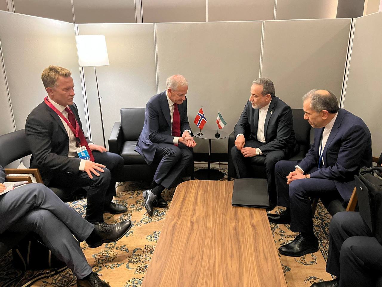 فعالیت دیپلماسی ایرانی در قلب آمریکا فعالیت دیپلماسی ایرانی در قلب آمریکا