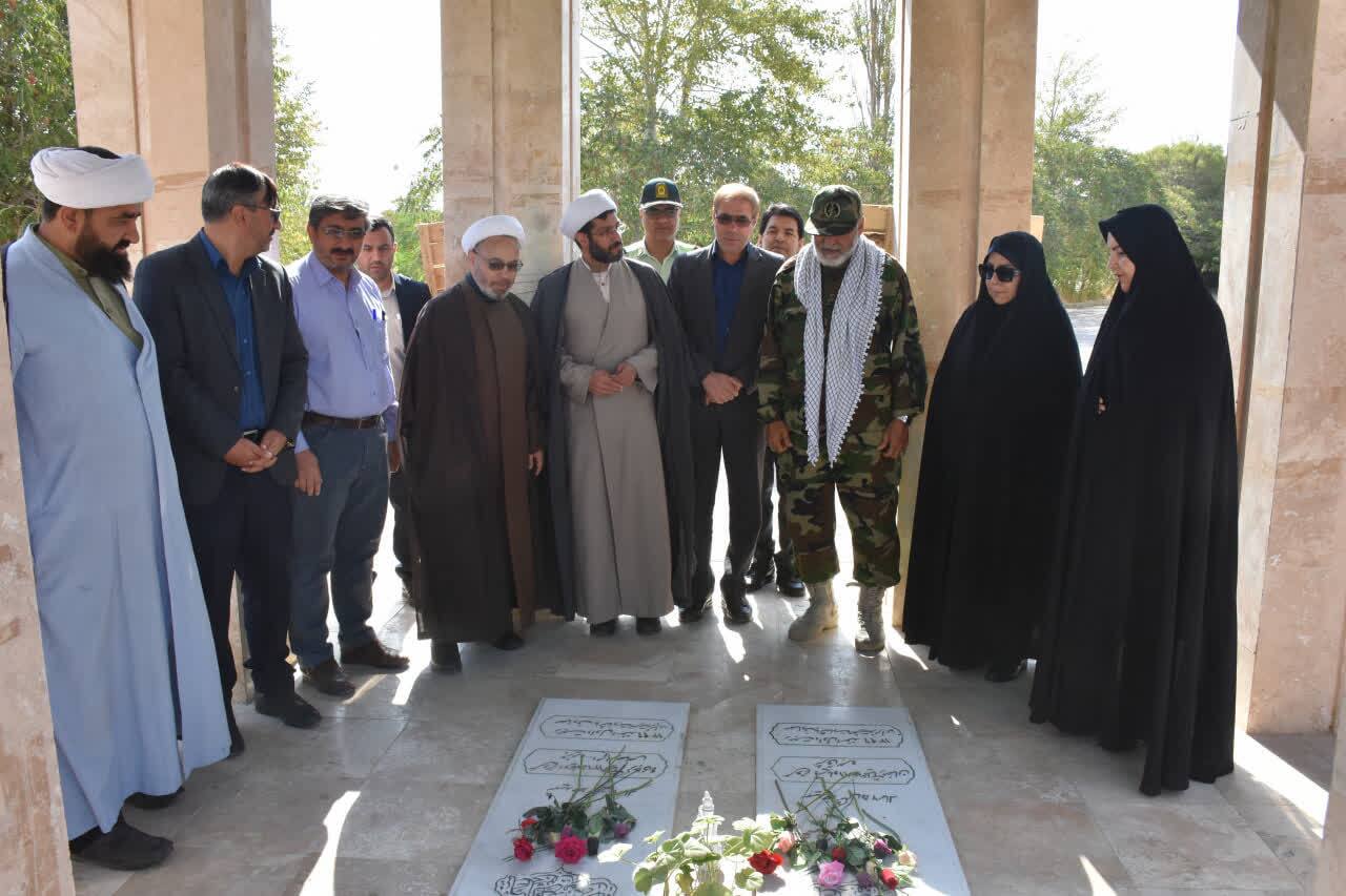 دفاع مقدس گنجینهای ارزشمند برای ملت ایران/ تأکید بر انتقال ارزشها به نسل جوان دفاع مقدس گنجینهای ارزشمند برای ملت ایران/ تأکید بر انتقال ارزشها به نسل جوان