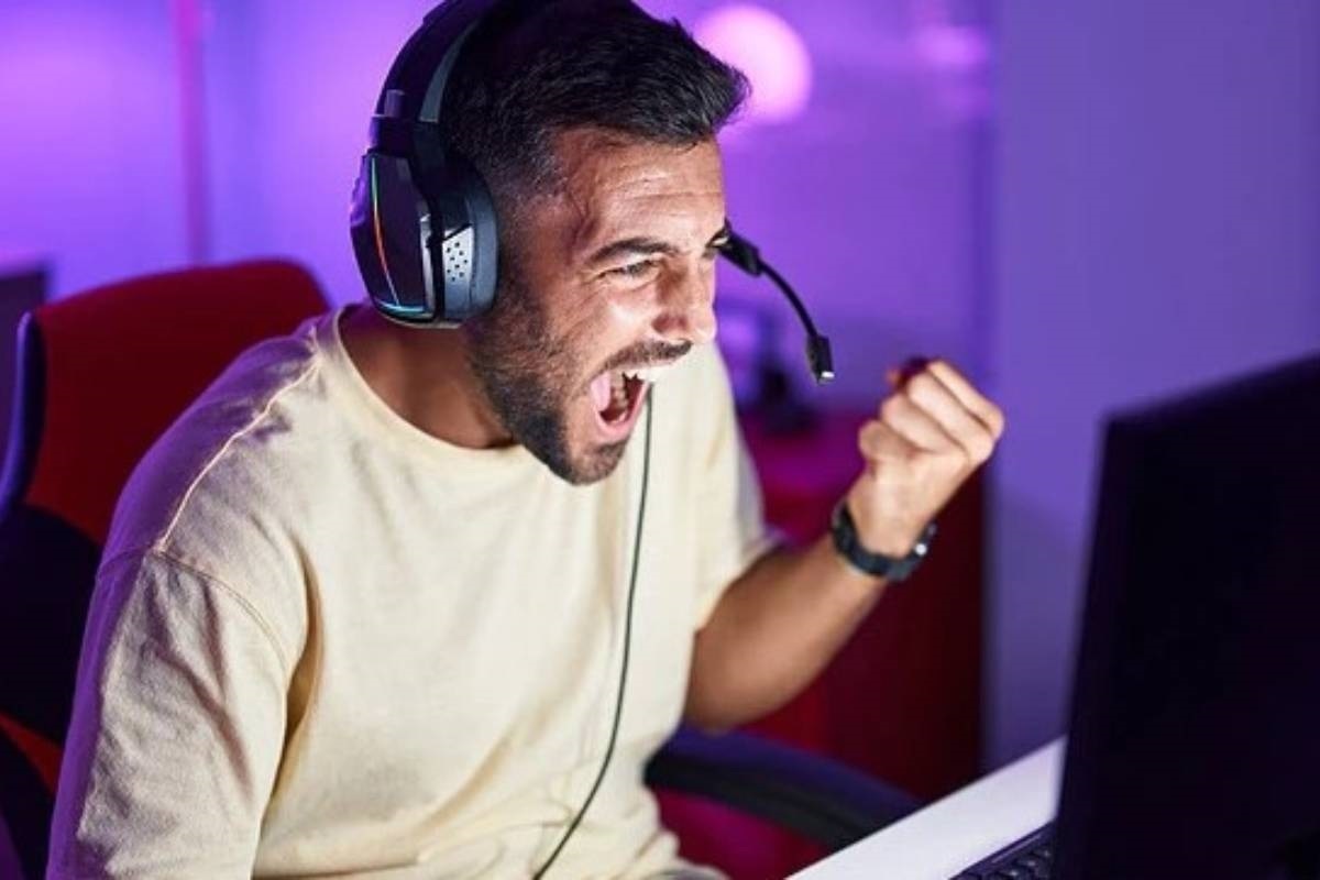 گیمر‌ها نه تنها بیمار نیستند بلکه گاهی روانی سالم‌تر دارند