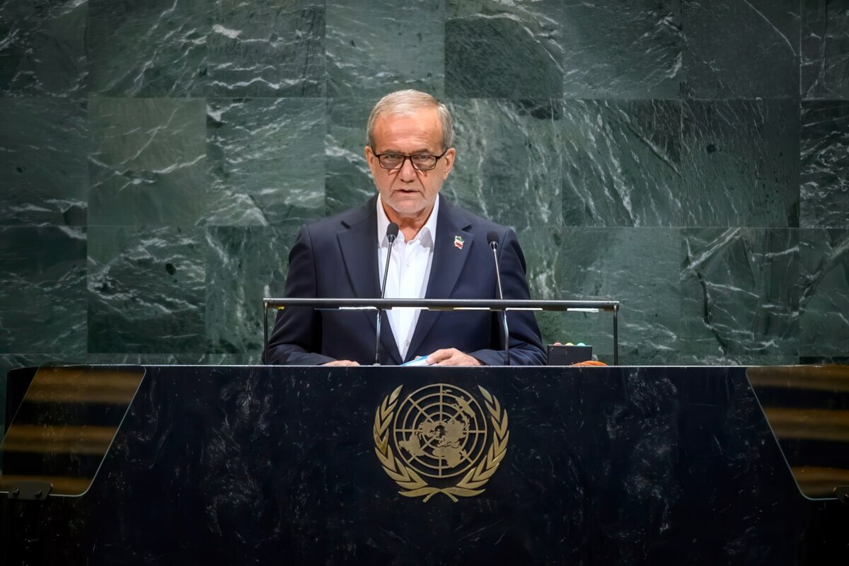 پزشکیان: هرگز به دنبال ساخت بمب هسته‌ای نبوده و نیستیم  ایران قدرتمند را در منطقه‌ای با آینده‌ای روشن می‌خواهیم +فیلم