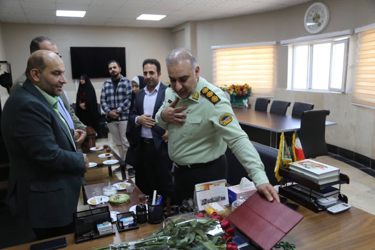 گام مشترک دانشگاه آزاد و نیروی انتظامی قدس برای ارتقای فرهنگ عمومی و آموزش‌های مهارتی