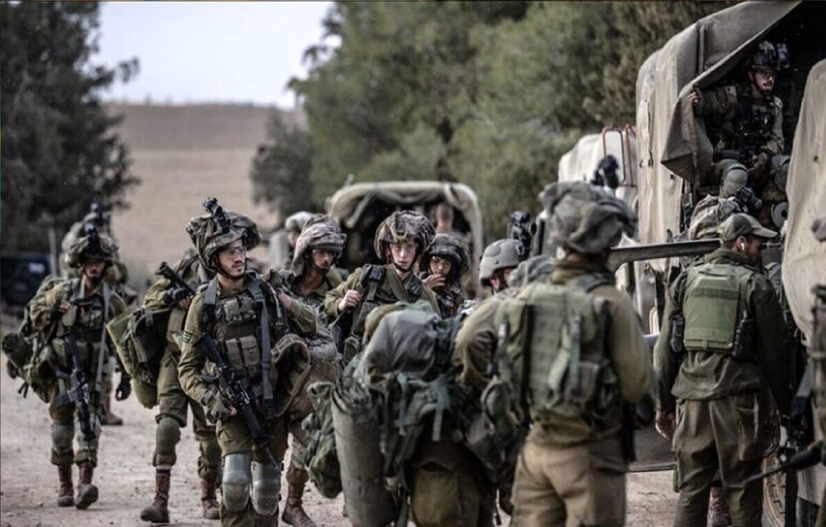 آزادی اسرای صهیونیست از بامداد دوشنبه؛ ارتش اسرائیل به پشت «خط زرد» عقب‌نشینی کرد