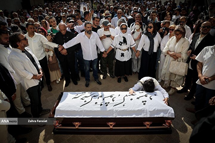 تشییع پیکر «ناصر تقوایی»