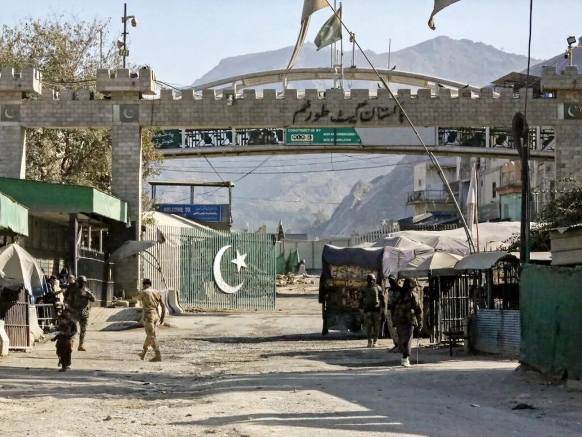 بحران مرزی در جنوب آسیا | پاکستان و طالبان درگیر شدند، حمایت هند از افغانستان اعلام شد